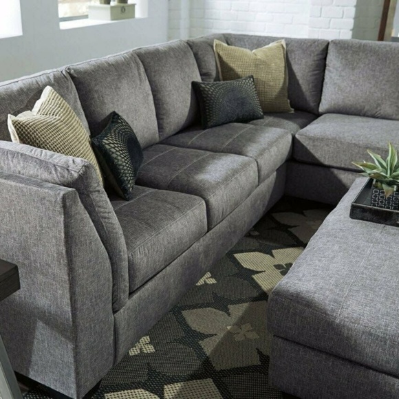 Ashley Furniture Signature Design Faux Fur Pillow - Picture 3 of 7